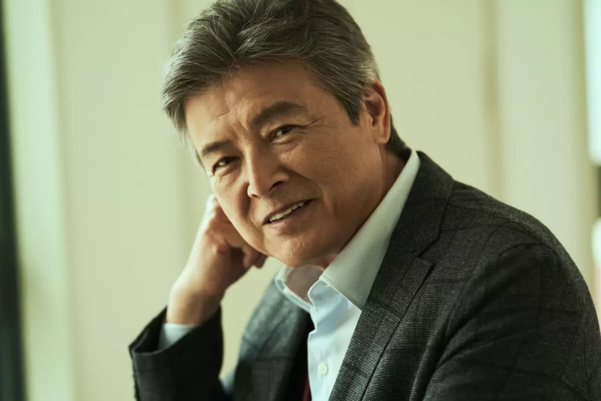 三浦友和,年収