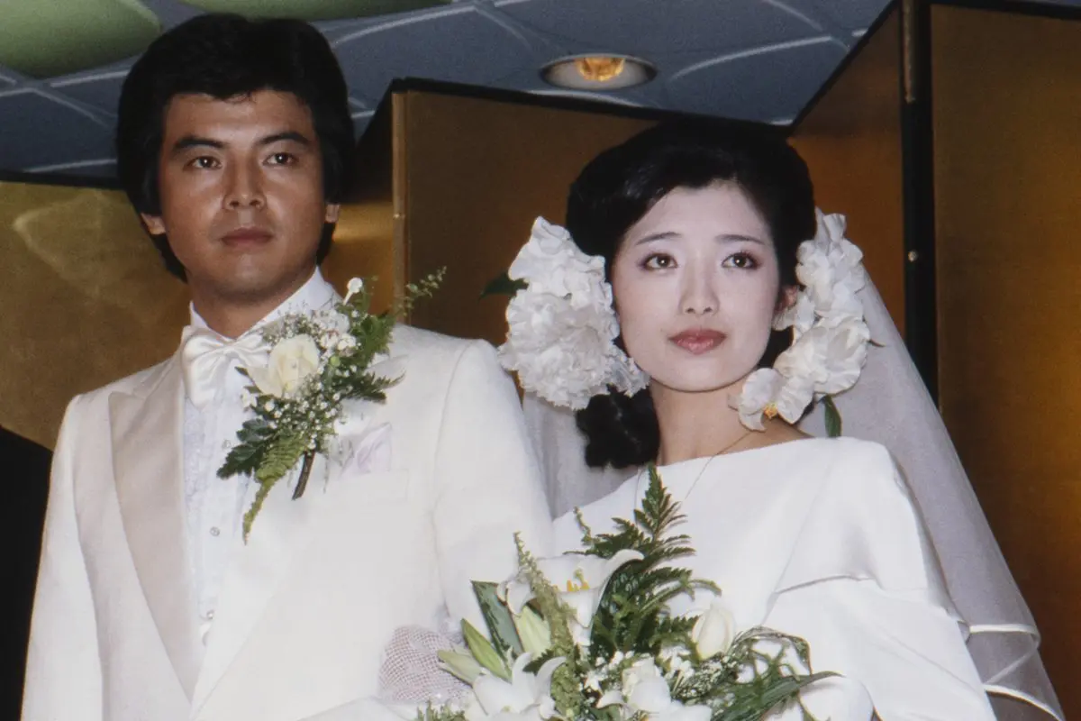 三浦友和,山口百恵