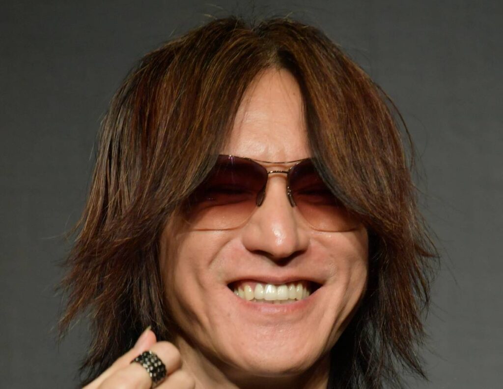 SUGIZOが2度も改名した理由とは？杉原康弘→杉原悠→杉原有音に込められた想いと人生の転機