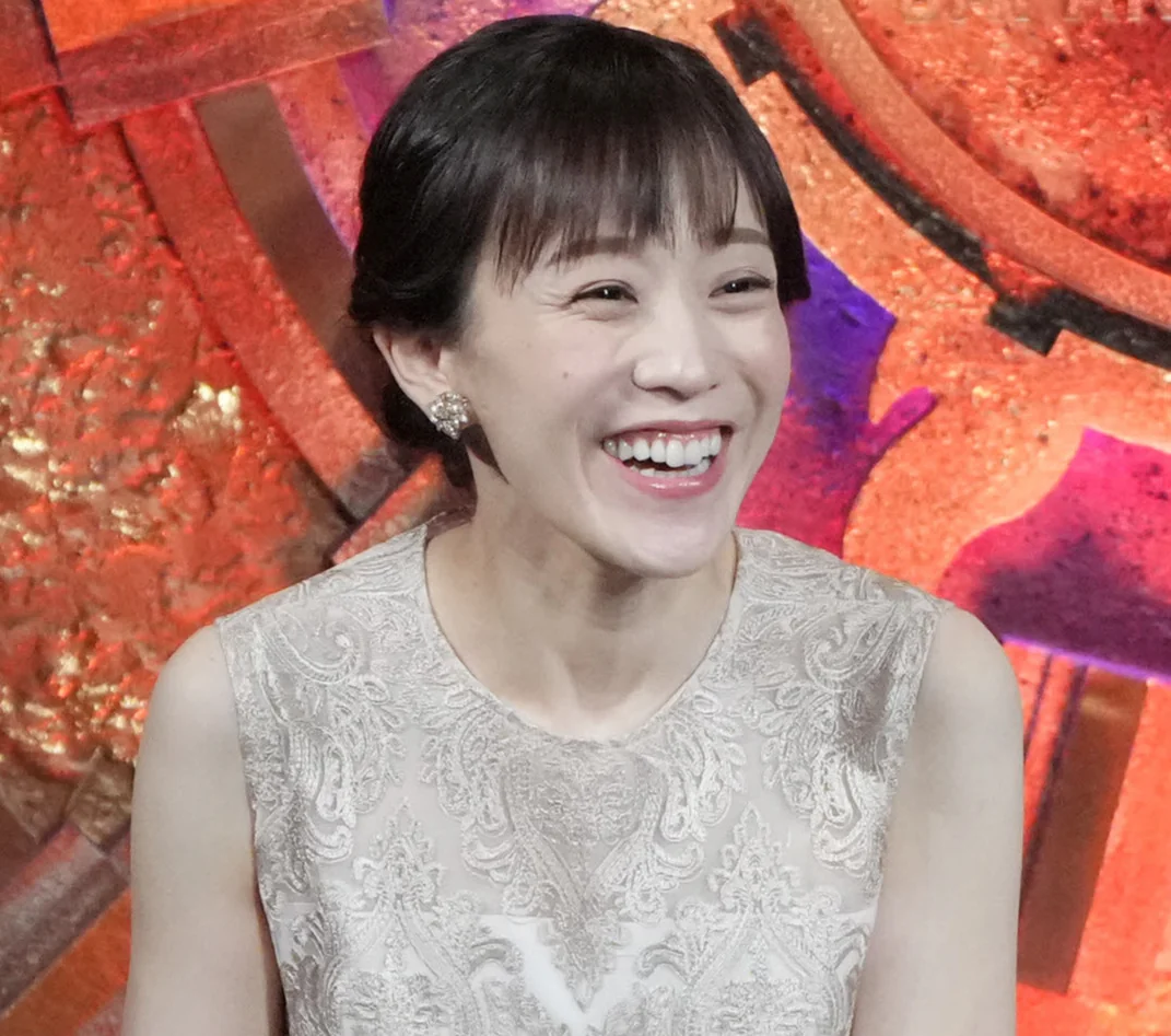 江藤愛アナの笑顔