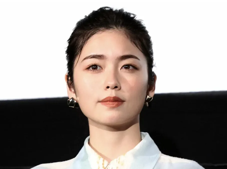 小芝風花の本名や経歴を徹底解説！今田美桜と似てると話題の理由も検証＆トップコートへ移籍