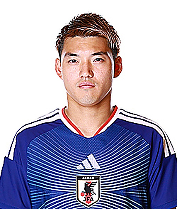堂安律（#10 MF・主将・失点後の円陣）