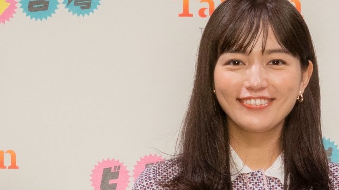 川口春奈の旦那は板倉滉|結婚・妊娠発表の全文と馴れ初めを徹底解説 15 川口春奈 板倉滉との結婚と第1子妊娠を発表した女優の近影
